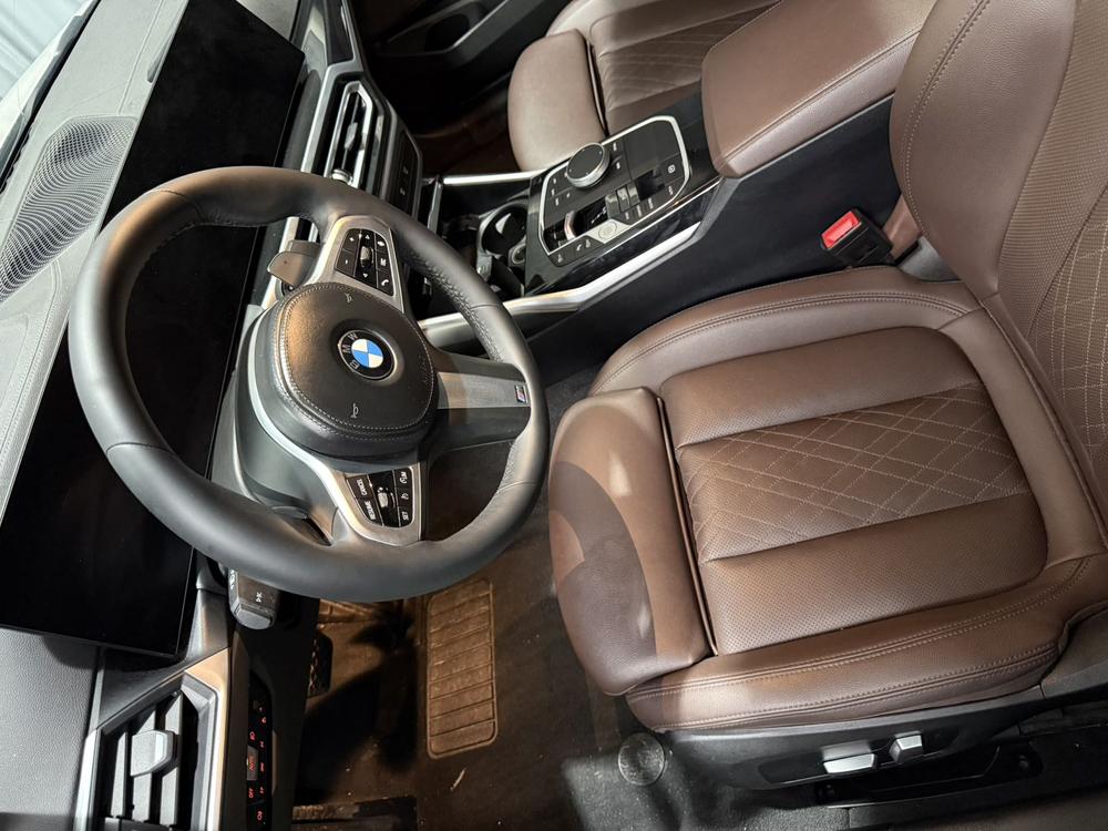BMW 3 Series 2022 #12 BMW 3 Series 2022 car image #12