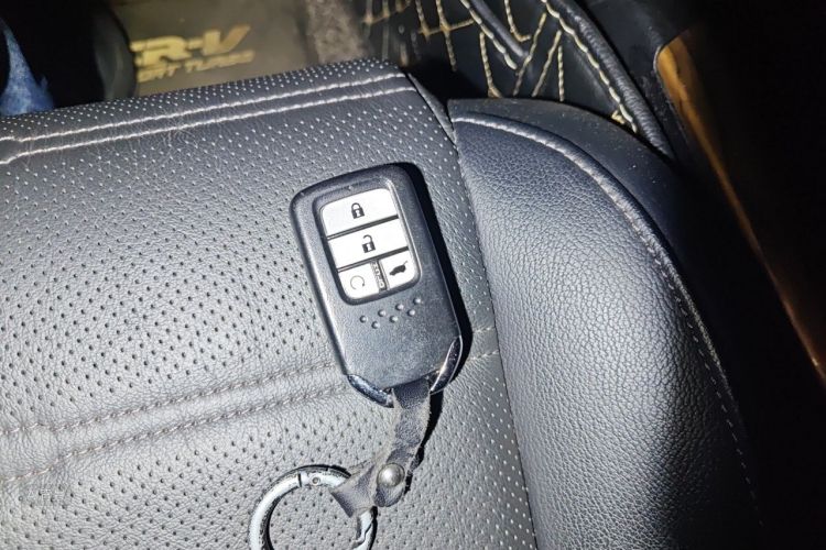 Honda CR-V 2018 car image #10