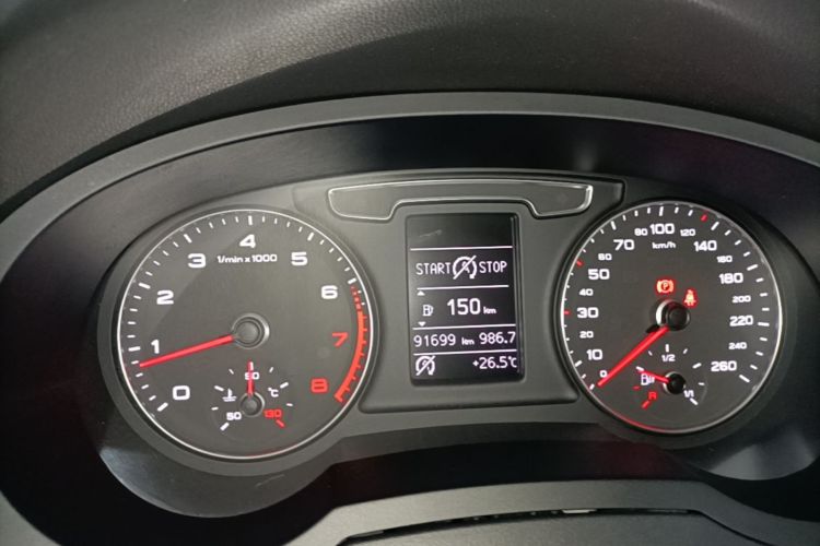 Audi Q3 2017 #12 Audi Q3 2017 car image #12