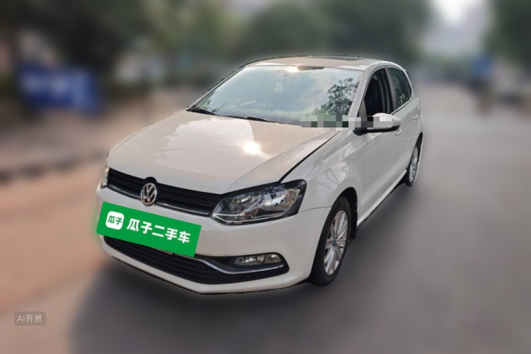 Volkswagen Polo 2016 car image #2
