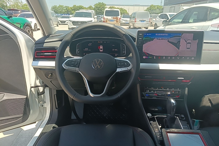 Volkswagen Lavida 2025 car image #11