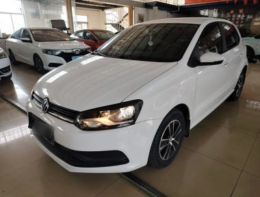 Volkswagen Polo 2018 car image 