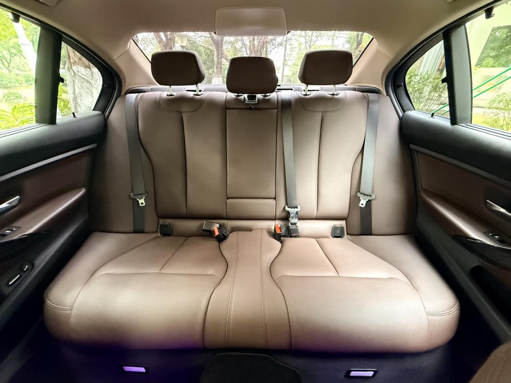 BMW 3 Series 2019 #24 BMW 3 Series 2019 car image #24