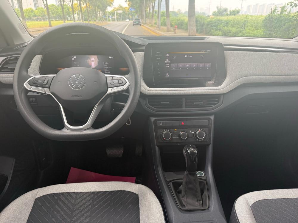 Volkswagen Tharu 2025 #6 Volkswagen Tharu 2025 car image #6