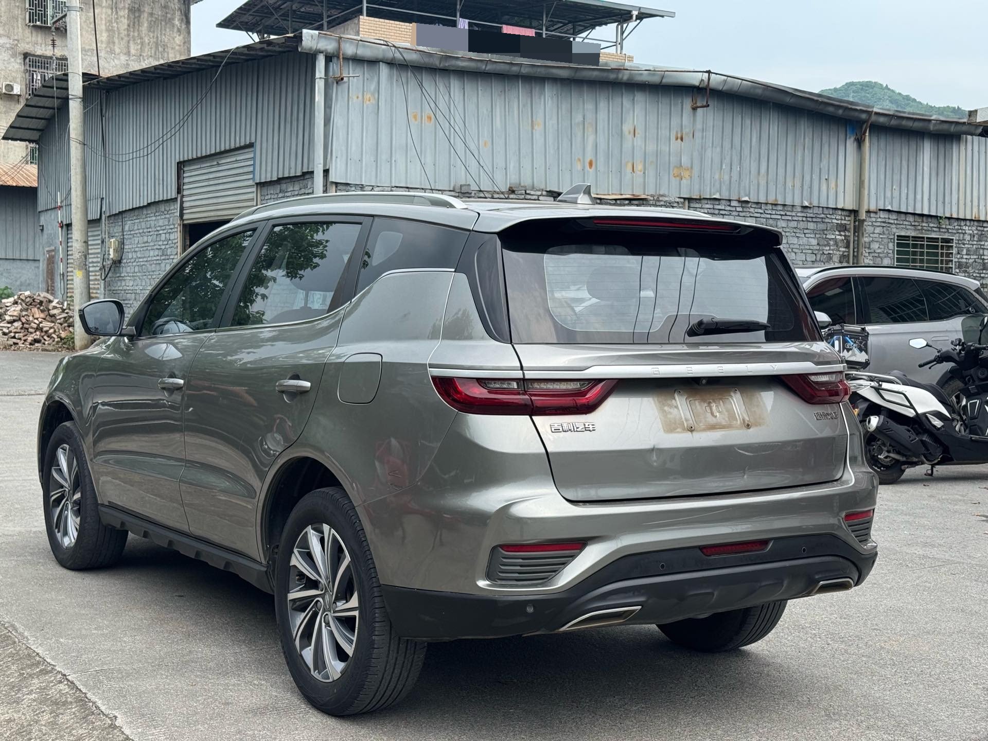 GEELY Vision X6 2021 car image #4