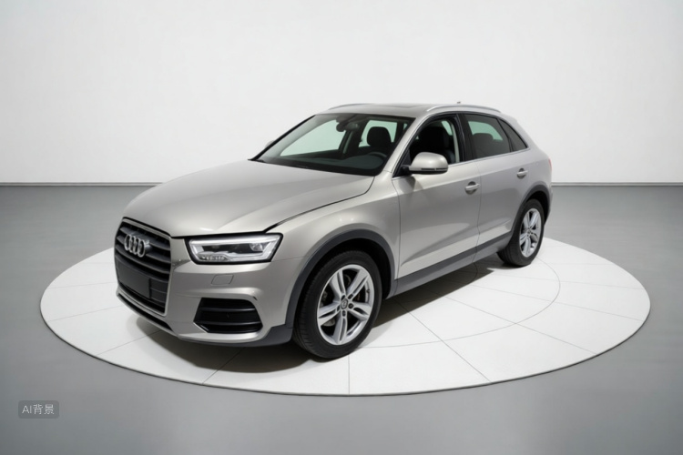 Audi Q3 2019 car image #2