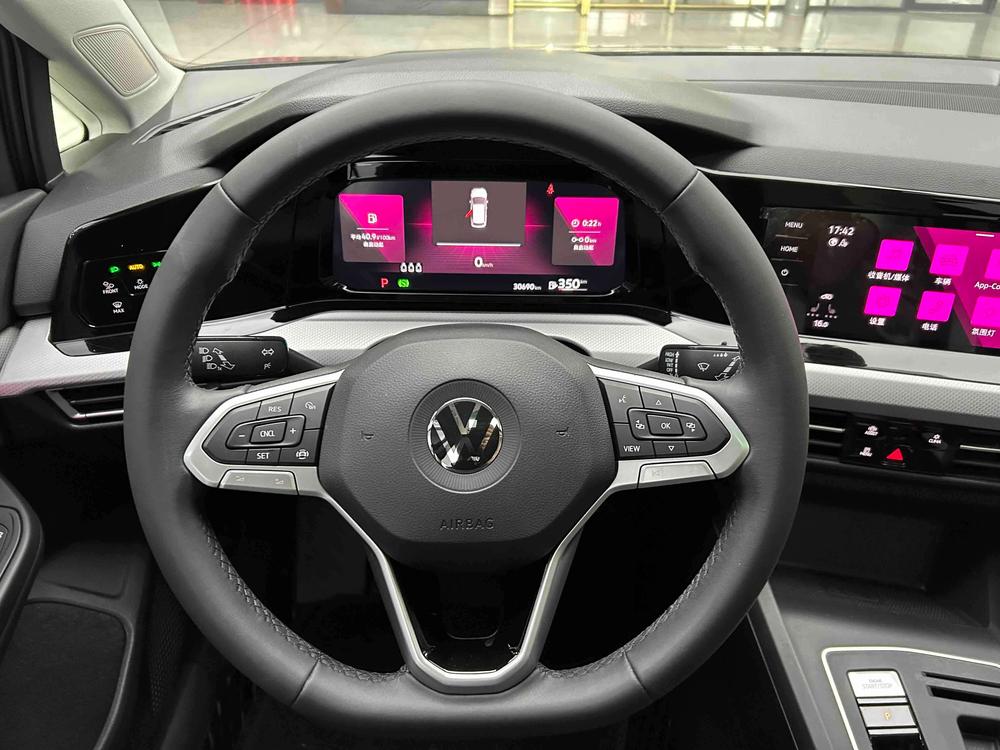 Volkswagen Golf 2022 #22 Volkswagen Golf 2022 car image #22