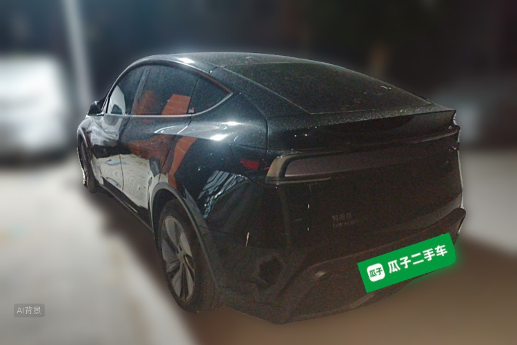 Tesla Model Y 2025 #5 Tesla Model Y 2025 car image #5
