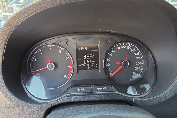 Volkswagen Polo 2019 #13 Volkswagen Polo 2019 car image #13