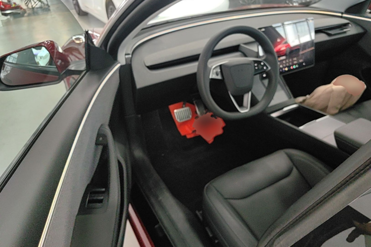 Tesla Model 3 2024 #16 Tesla Model 3 2024 car image #16