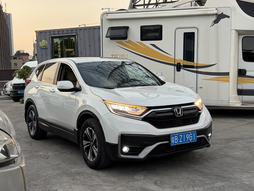 Honda CR-V 2022 صورة سيارة #2