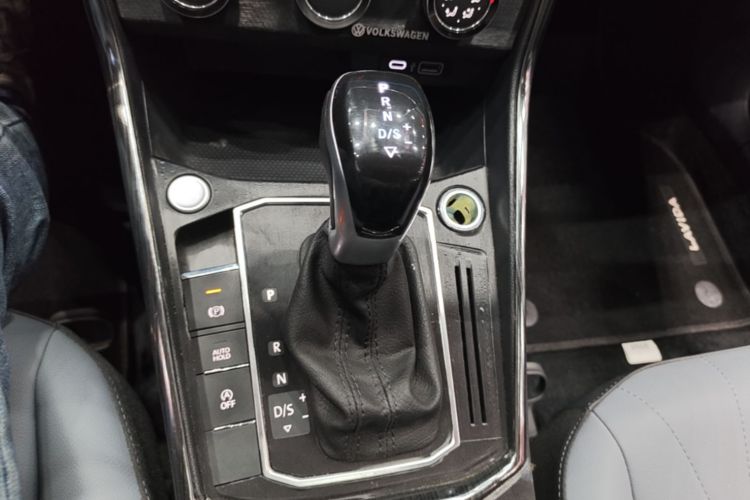 Volkswagen Lavida 2023 car image #14