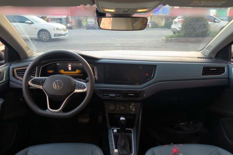 Volkswagen Lavida 2024 صورة سيارة #7