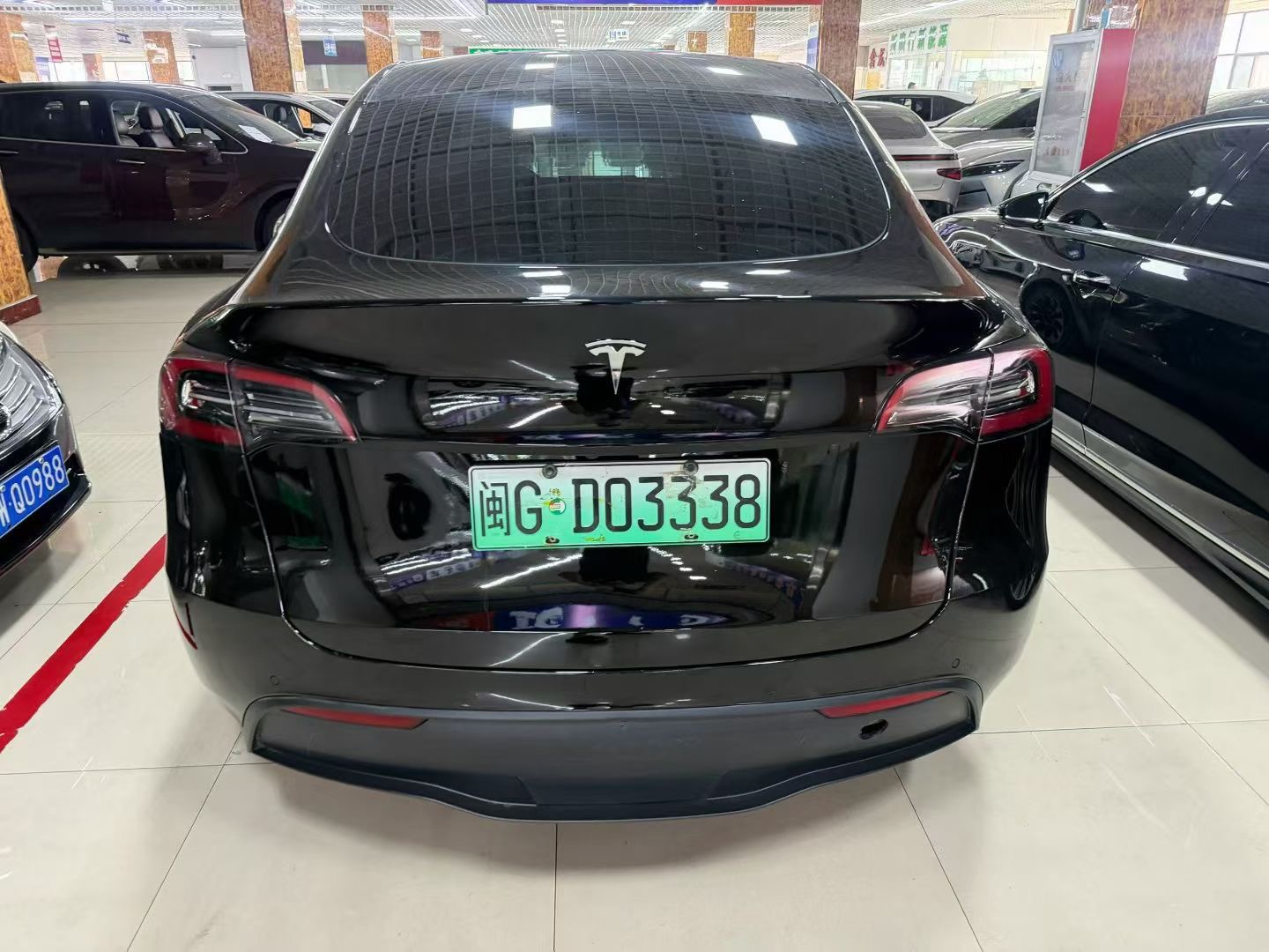Tesla Model Y 2021 #9 Tesla Model Y 2021 car image #9