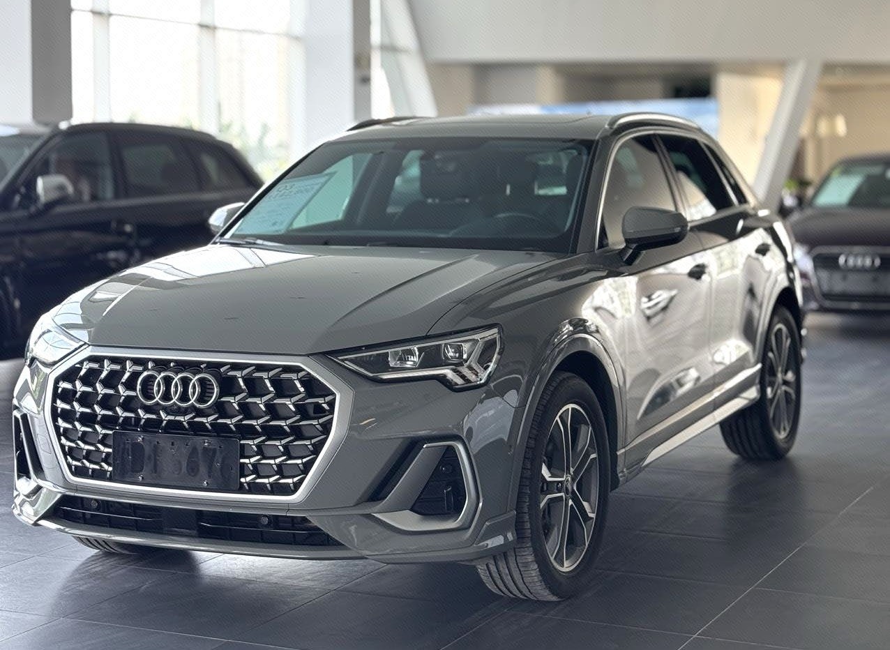 Audi Q3 2024 car image 