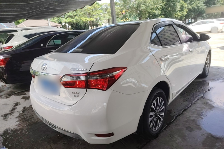Toyota Corolla 2017 #7 Toyota Corolla 2017 car image #7