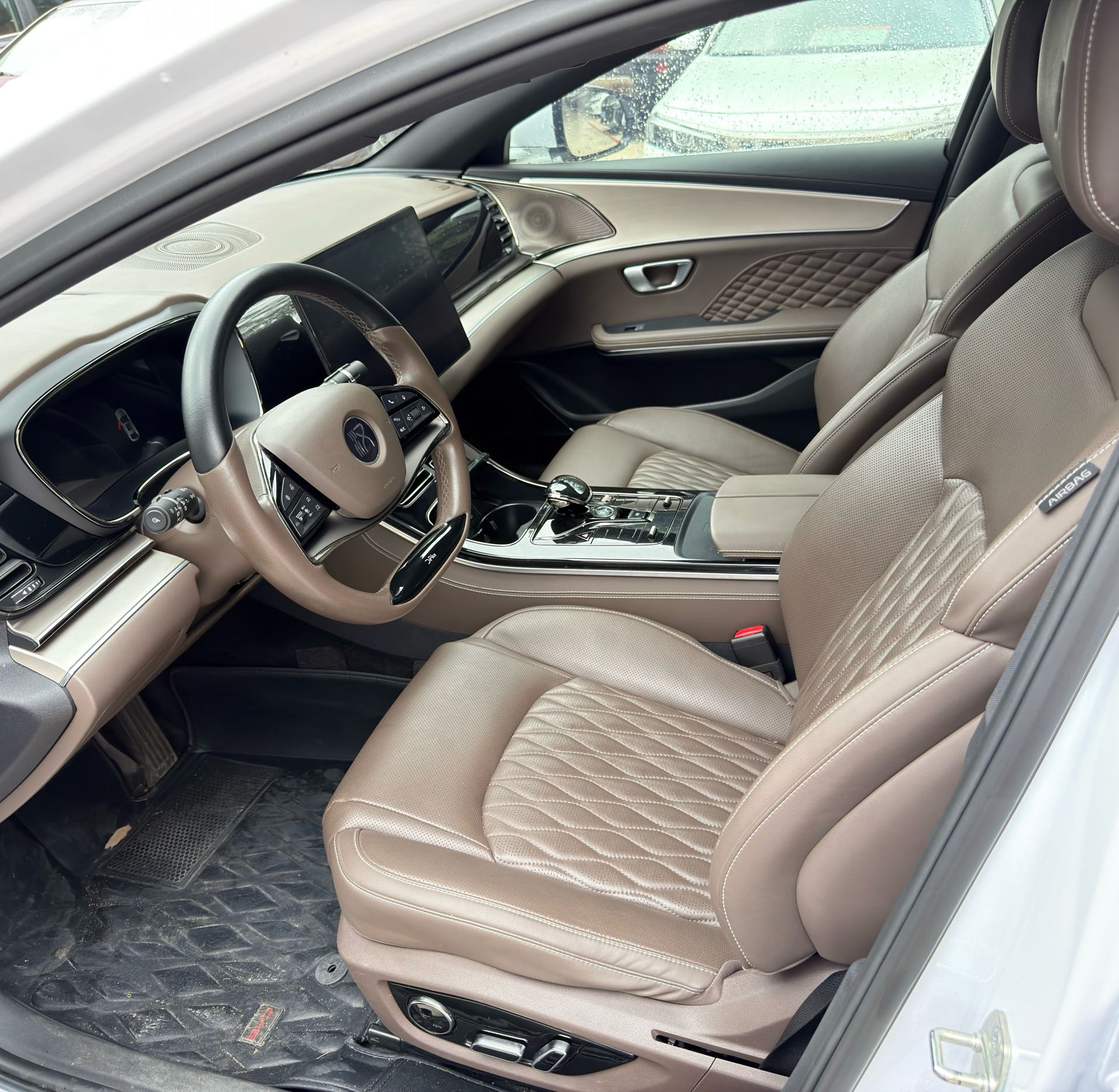 BYD Han 2023 #4 BYD Han 2023 изображение автомобиля #4
