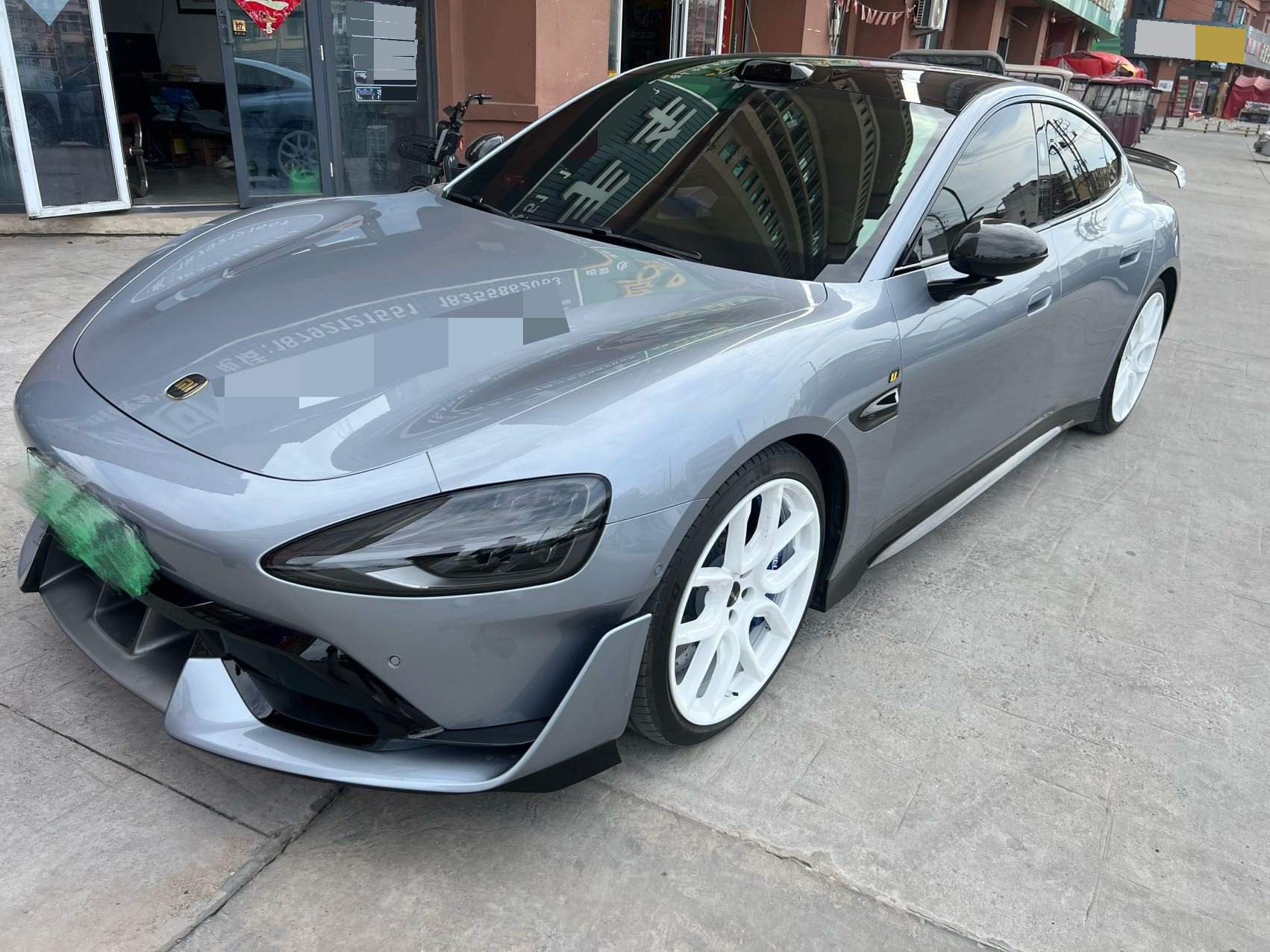 MI SU7 Ultra 2025 car image 