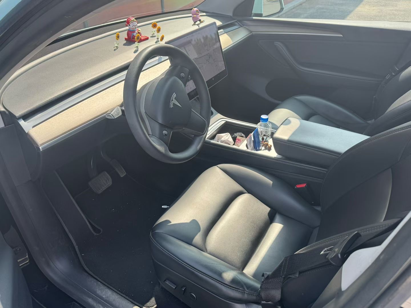 Tesla Model Y 2021 #4 Tesla Model Y 2021 immagine di auto #4