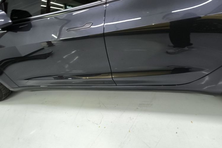 Tesla Model 3 2024 car image #27