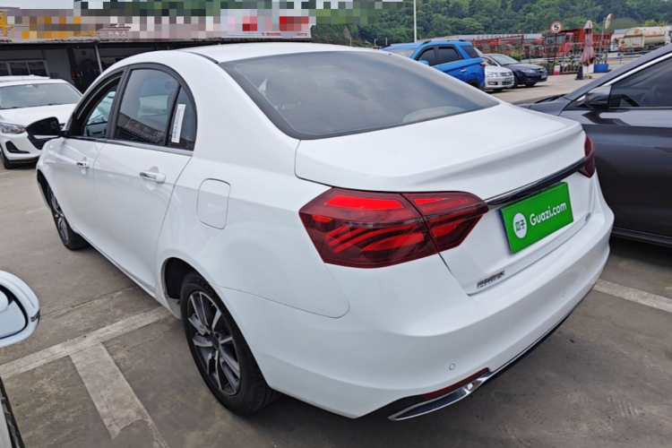 GEELY Emgrand 2020 #5 GEELY Emgrand 2020 car image #5