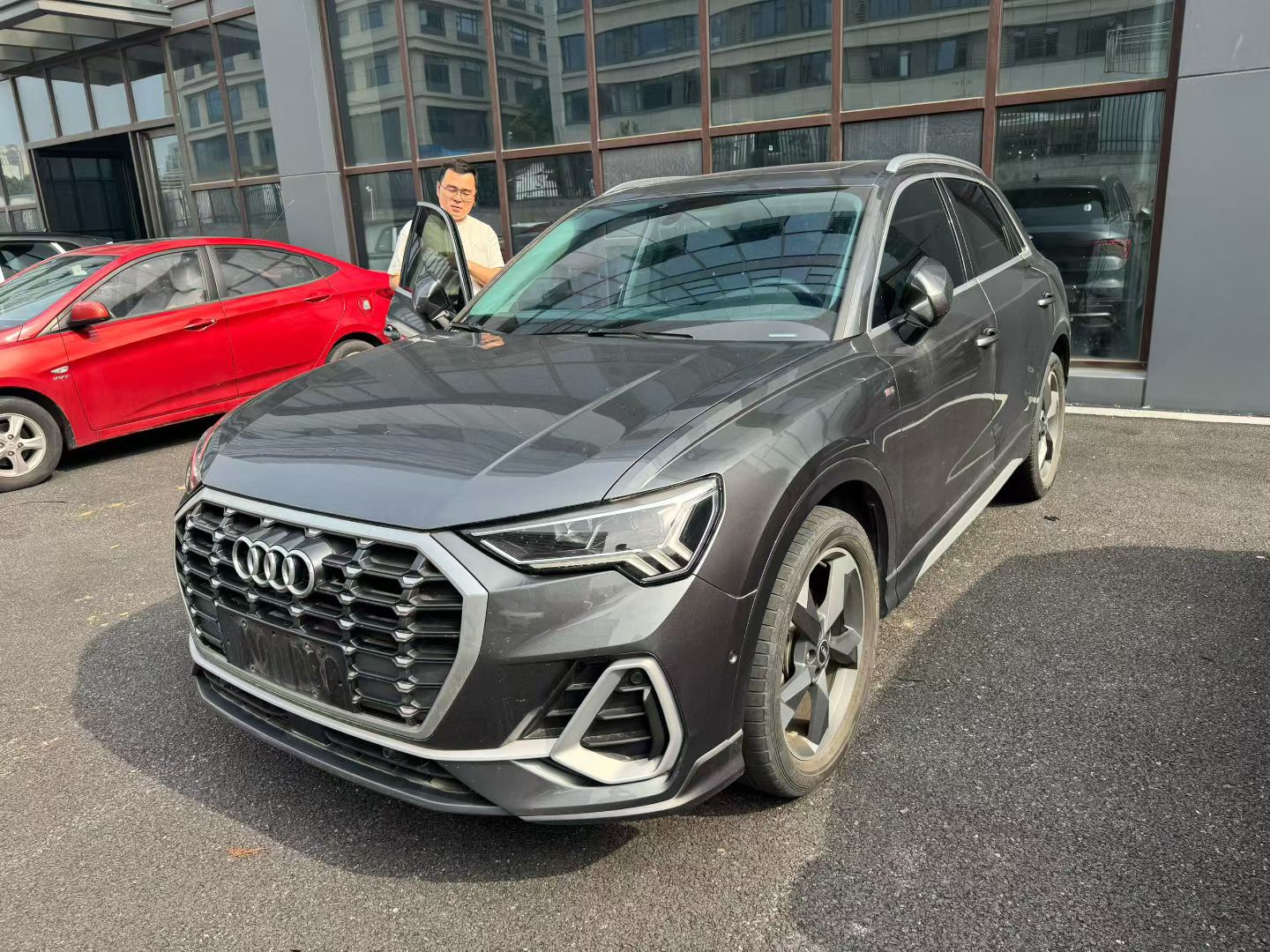 2022 immagine di auto 