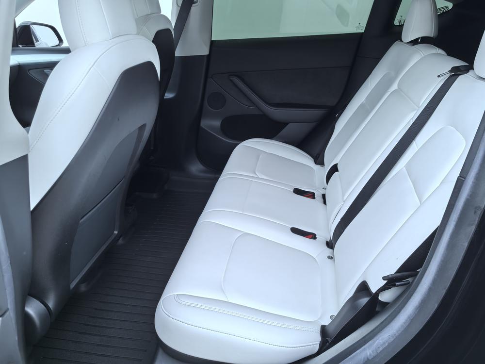 Tesla Model Y 2022 #8 Tesla Model Y 2022 immagine di auto #8