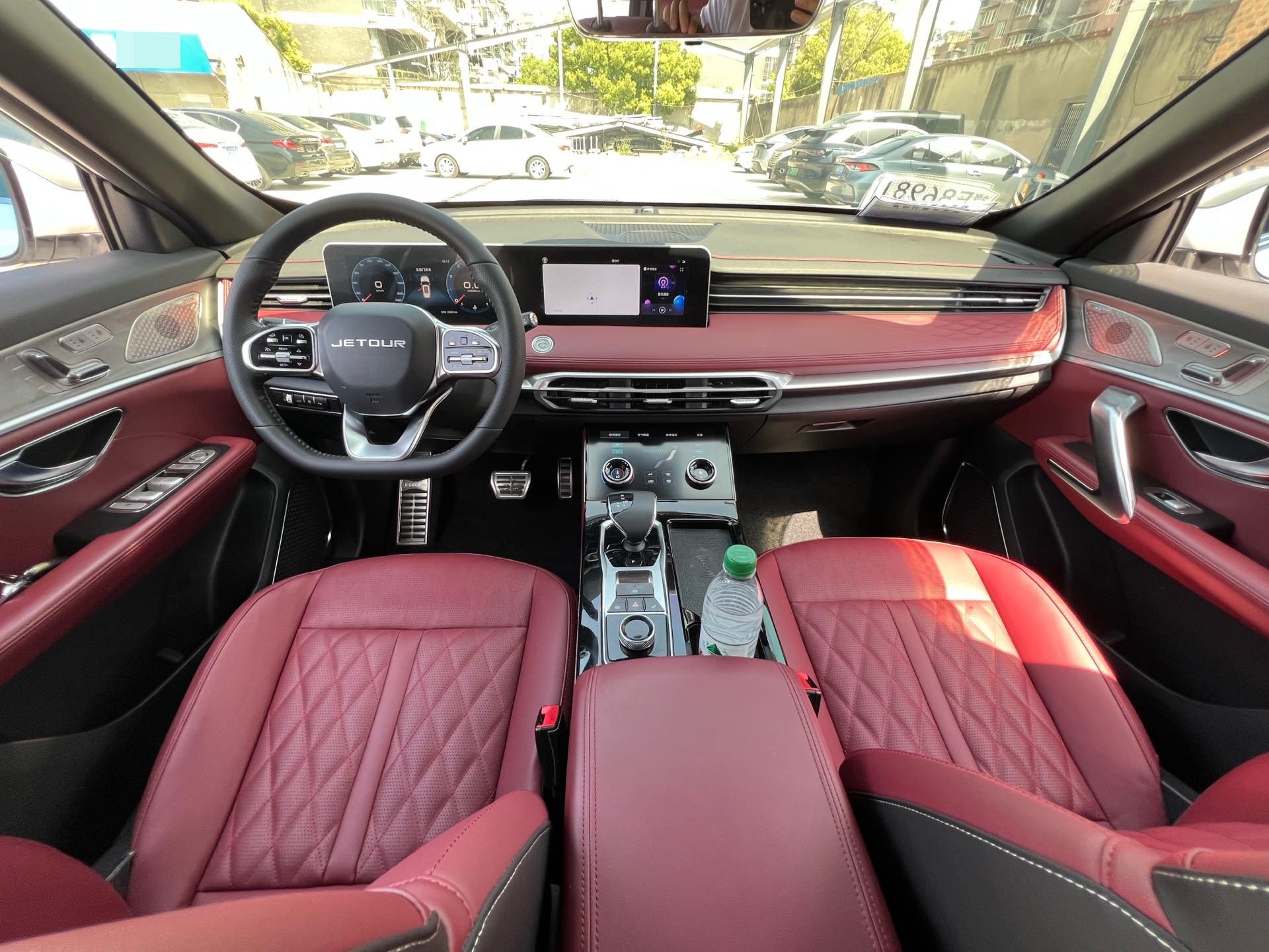 Jetour X70 PLUS 2022 car image #8