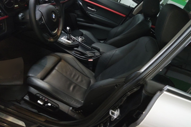 BMW 3 Series GT 2016 #15 BMW 3 Series GT 2016 car image #15