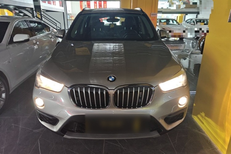 BMW X1 2019 #3 BMW X1 2019 car image #3