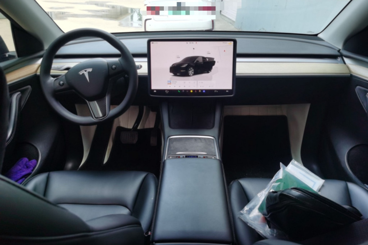 Tesla Model Y 2023 #7 Tesla Model Y 2023 car image #7