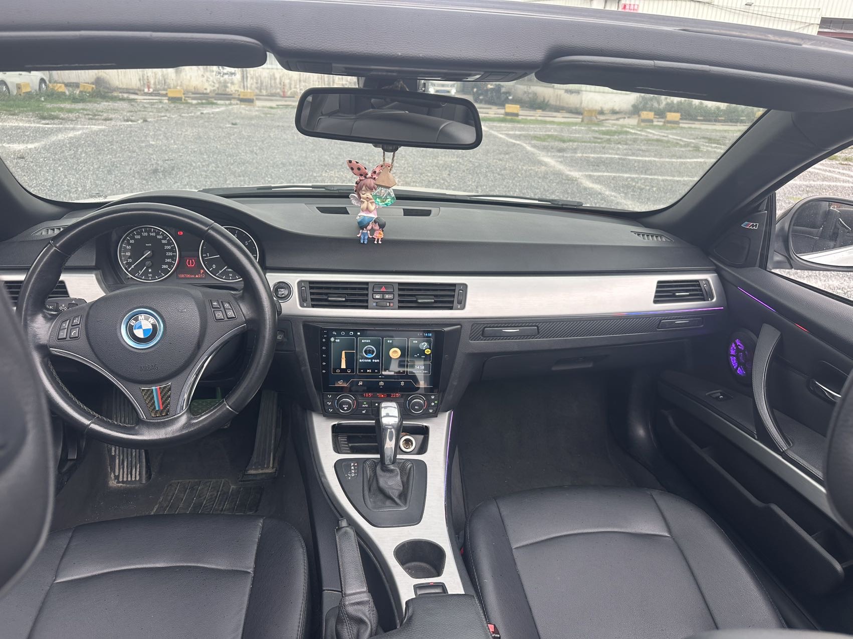 BMW 3 Series (Imported) 2011 изображение автомобиля #9