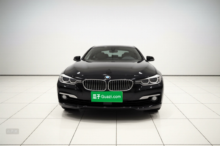 BMW 3 Series 2018 immagine di auto #3