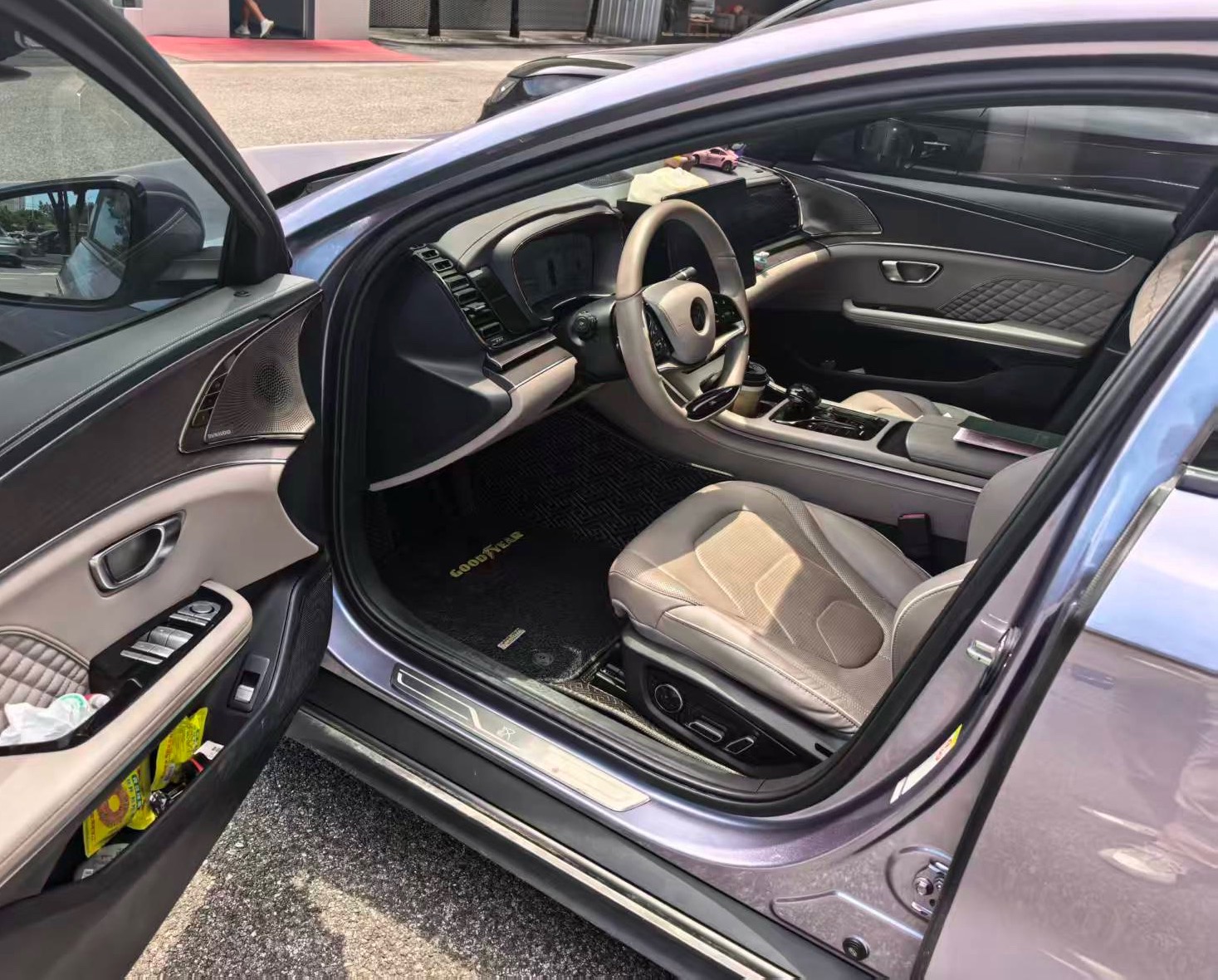 BYD Han 2024 car image #3