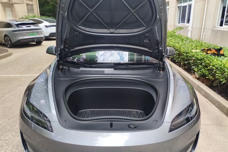 Tesla Model 3 2024 #22 Tesla Model 3 2024 car image #22
