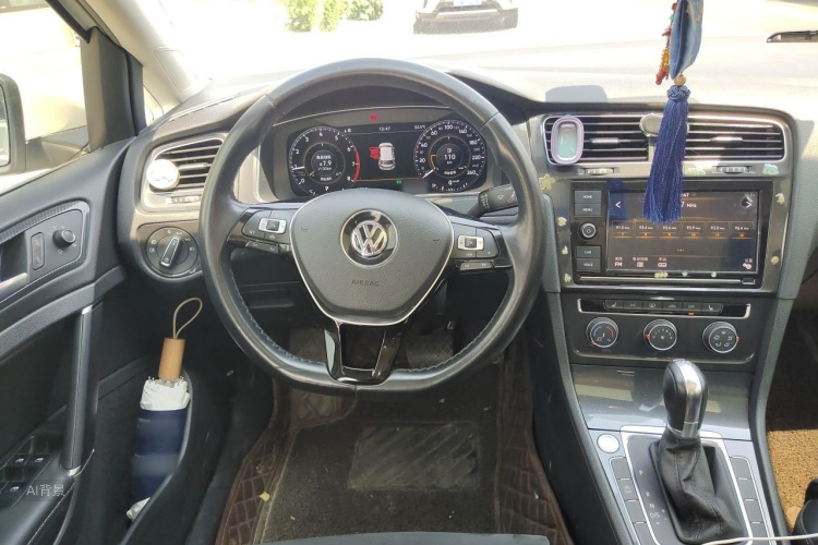 Volkswagen Golf 2019 #12 Volkswagen Golf 2019 car image #12
