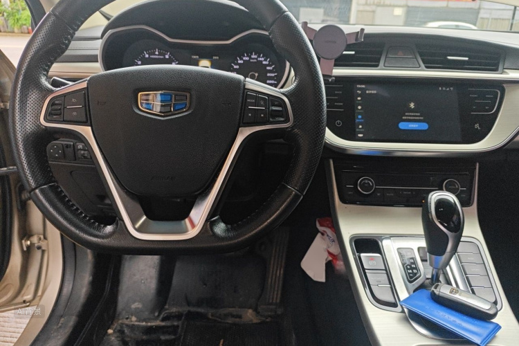 GEELY Emgrand GL 2017 car image #11