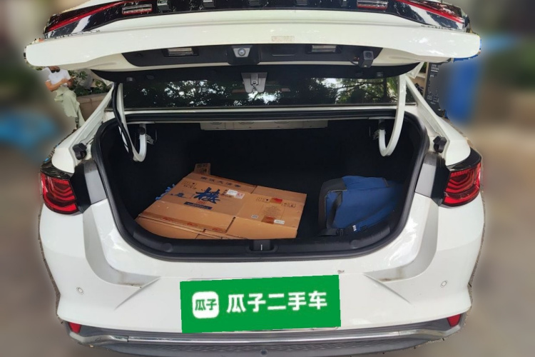GEELY Emgrand L 2022 #17 GEELY Emgrand L 2022 изображение автомобиля #17
