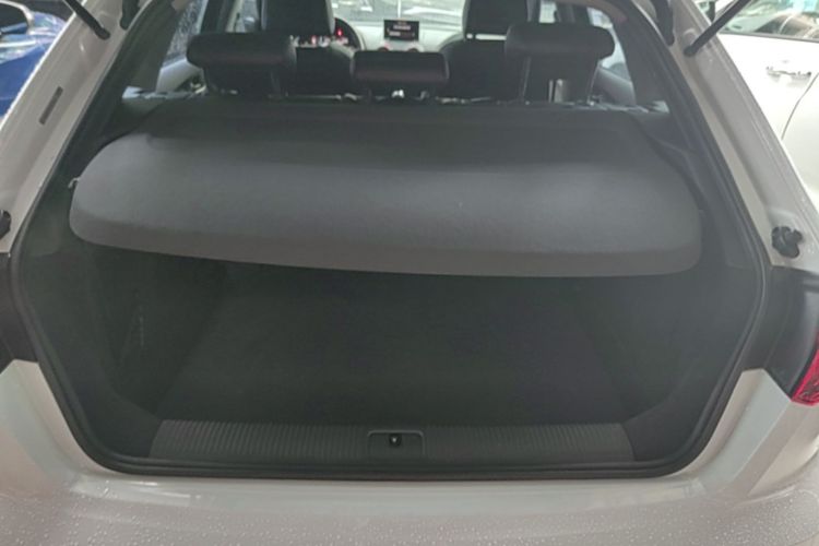 Audi A3 2017 car image #19