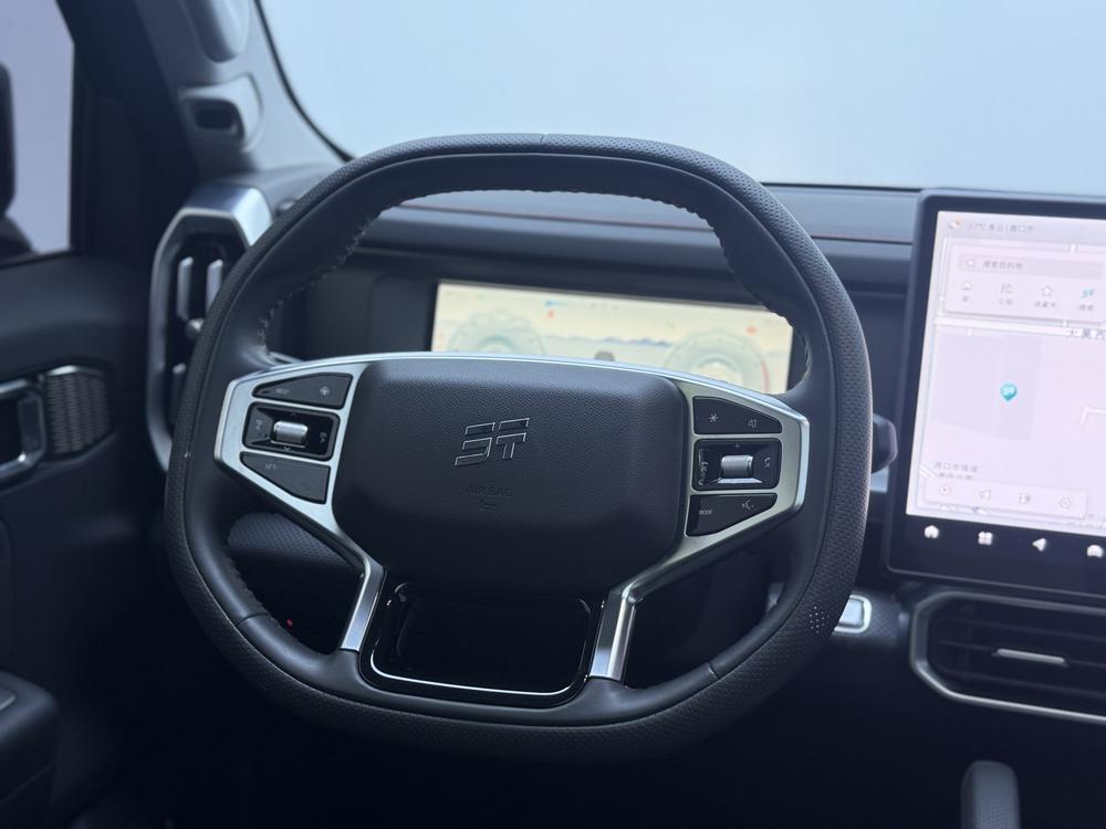 Jetour Traveller 2024 car image #16