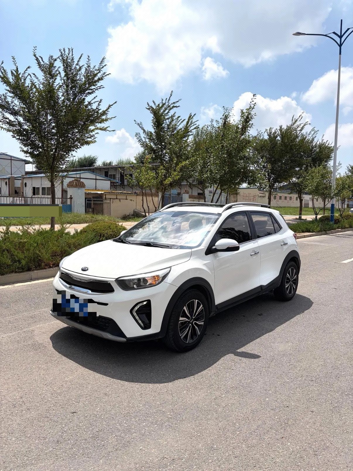 Kia KX1 2019 car image 