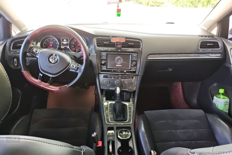 Volkswagen Golf 2018 #11 Volkswagen Golf 2018 car image #11