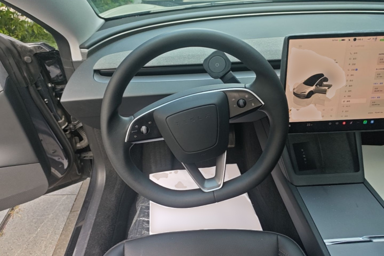 Tesla Model 3 2024 #11 Tesla Model 3 2024 immagine di auto #11