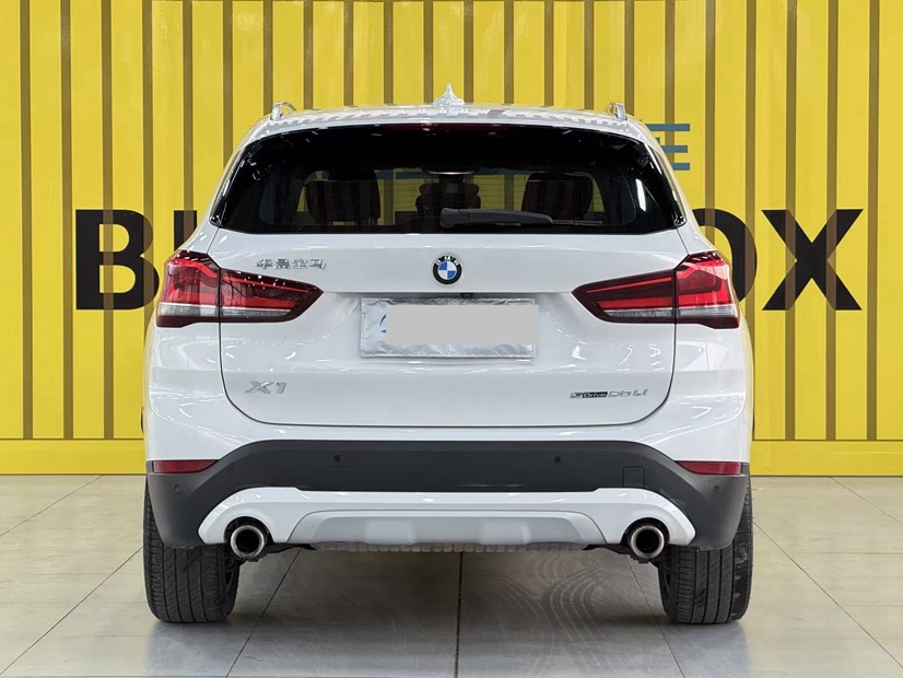BMW X1 2023 immagine di auto #2