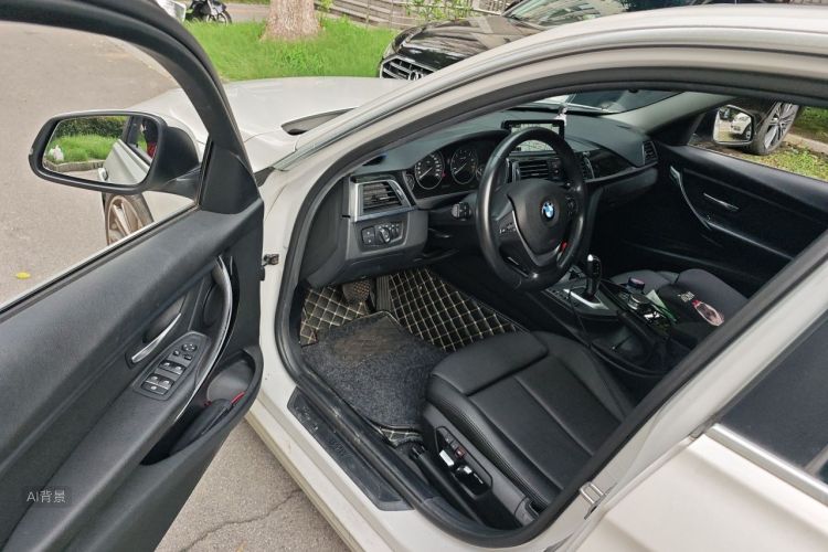 BMW 3 Series 2019 #18 BMW 3 Series 2019 car image #18