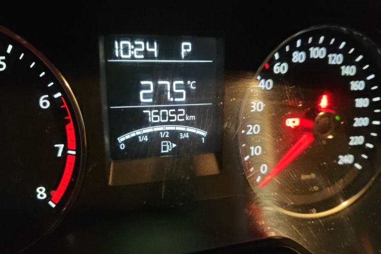 Volkswagen Polo 2015 #8 Volkswagen Polo 2015 car image #8