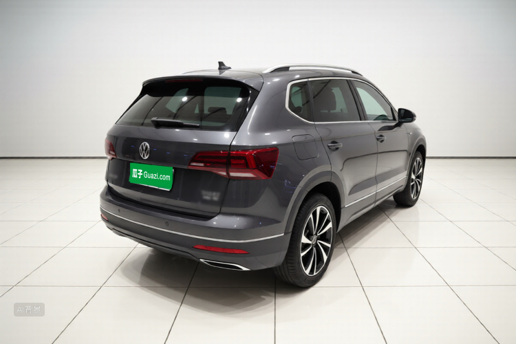 Volkswagen Tharu 2019 car image #7