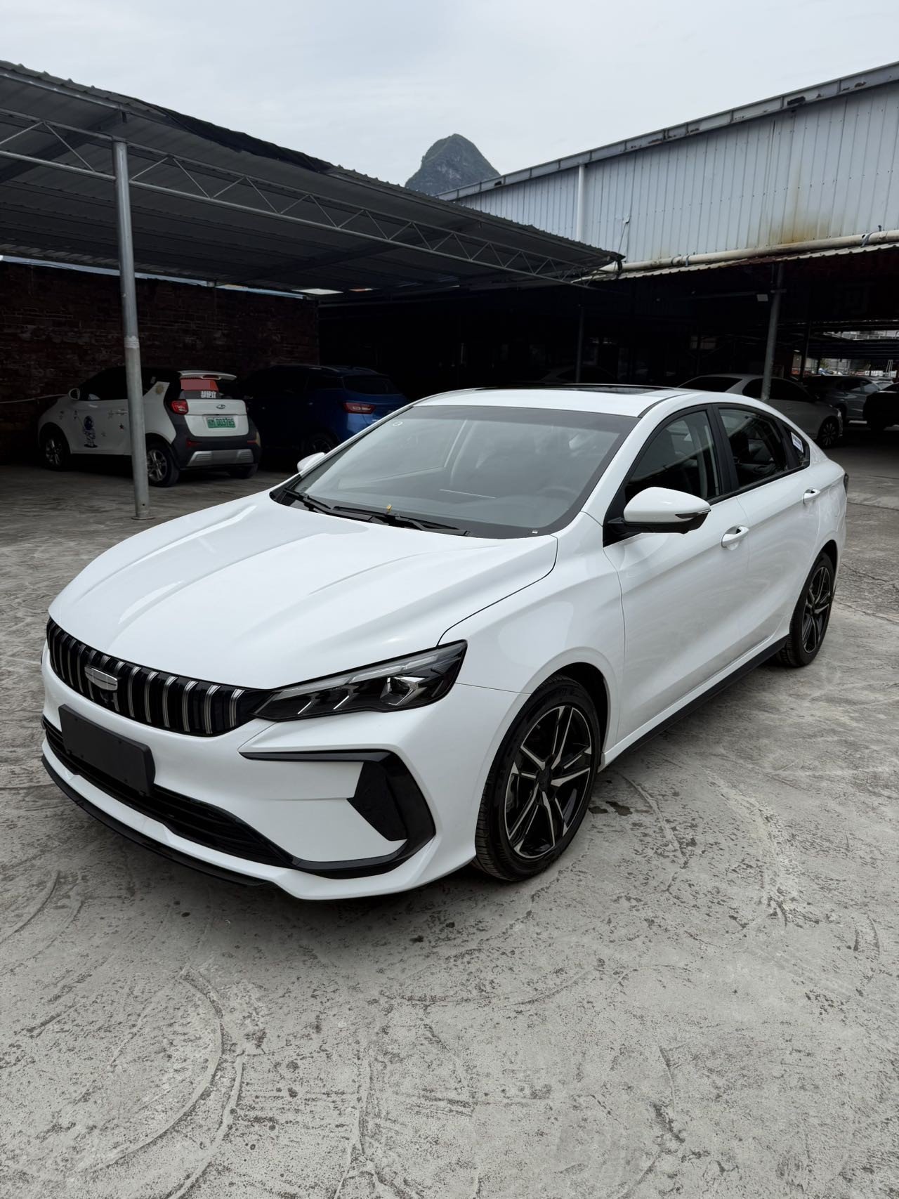 GEELY Binray 2025 GEELY Binray 2025 car image