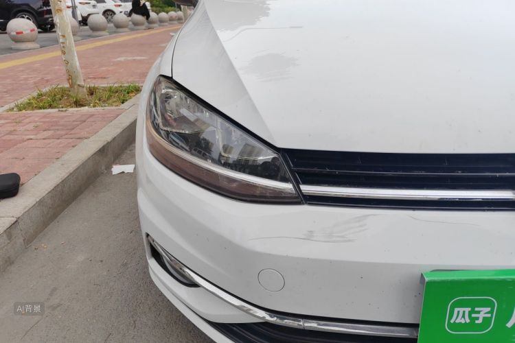 Volkswagen Golf 2019 #8 Volkswagen Golf 2019 car image #8
