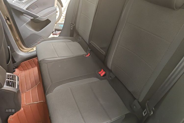 Volkswagen Golf 2015 car image #19